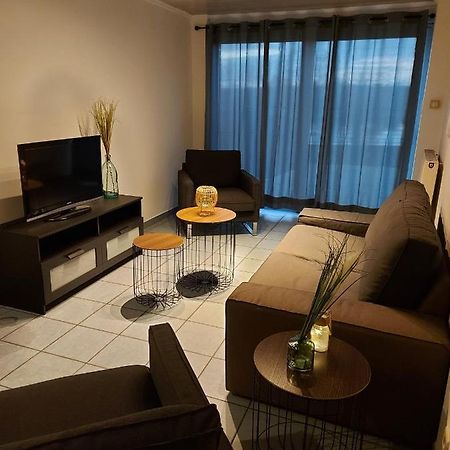 Appartement Rdc Plein Centre Avec Terrasse Visé Exteriér fotografie