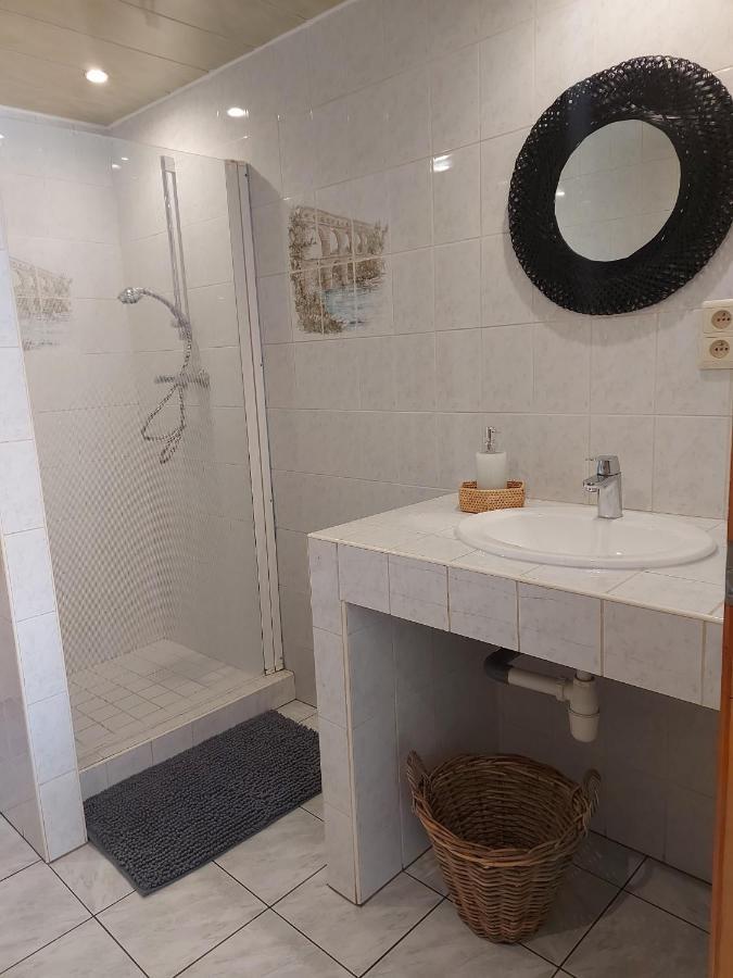 Appartement Rdc Plein Centre Avec Terrasse Visé Exteriér fotografie